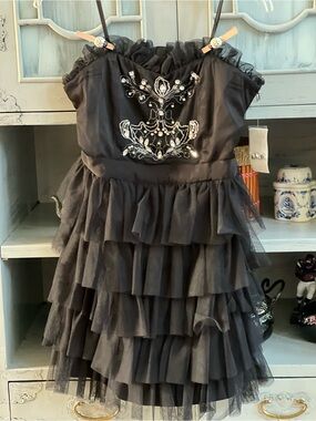 Black Tiered Tulle Party Dress with Beaded Bodice size 10 woman